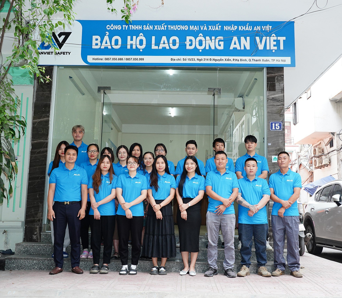 zjza20dpi5cs4klmafwvb6uhaxjqimyjfy9t5ecf 1